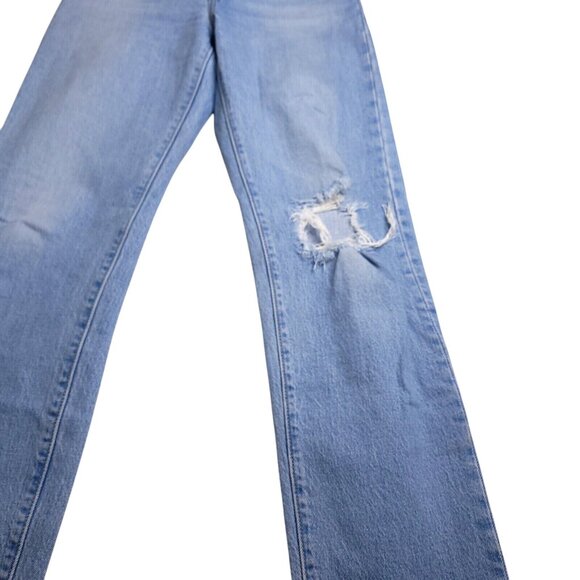 Levis Womens Wedgie Straight Jeans 25 Button Fly Light Wash Distressed Stretch - Picture 6 of 9